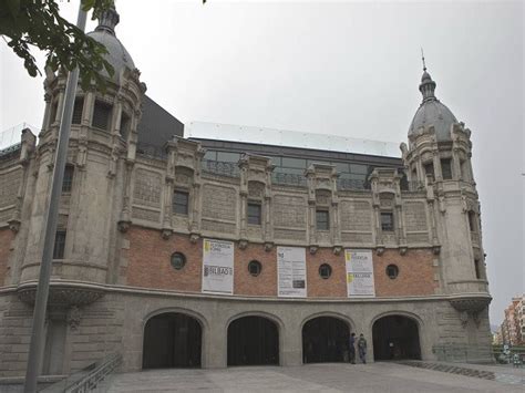 cine alhondiga bilbao|Cartelera Golem Alhóndiga